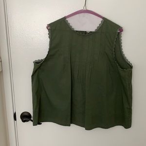 Green cotton Levi’s sleeveless shirt